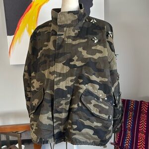 H&M Camo Coat Size XS